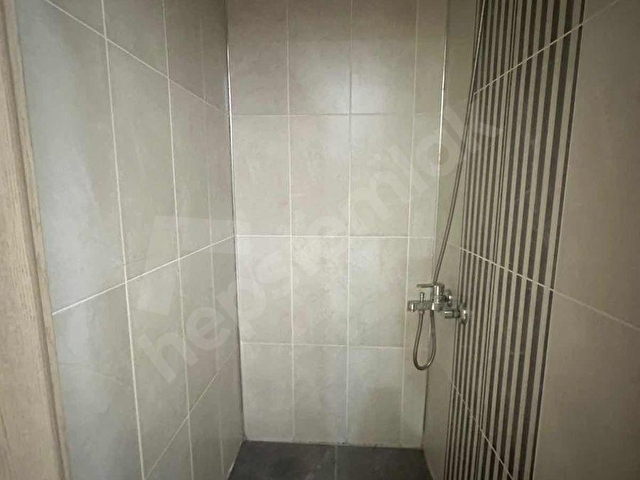 MİWA YAPIDAN METROBÜSE YAKIN BOYALI MASRAFSIZ2+1EBEVEYN BANYO - Görsel 10