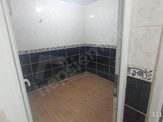 Cumhuriyet mahlesinde bireysel dogalgazlı geniş yüksek giriş 2+1 daire - Görsel 24