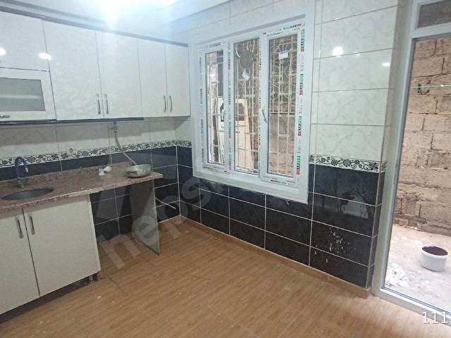 Cumhuriyet mahlesinde bireysel dogalgazlı geniş yüksek giriş 2+1 daire - Görsel 29
