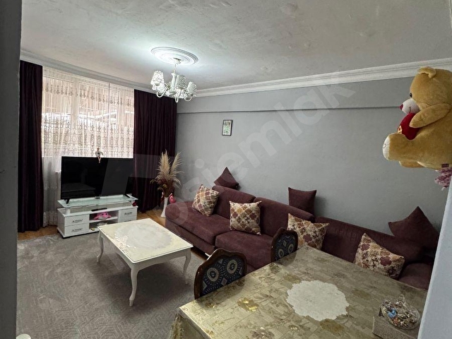 EYÜPSULTAN RAMİ MERKEZDE YATIRIMLIK DÜZ GİRİŞ KAT SATILIK DAİRE - Görsel 8
