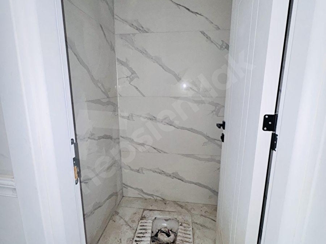 GÜVENDEN SINIRSIZ KREDİ İMKANLI,K.OTOPARKLI ÖN CEPHE 2+1 DAİRE - Görsel 20