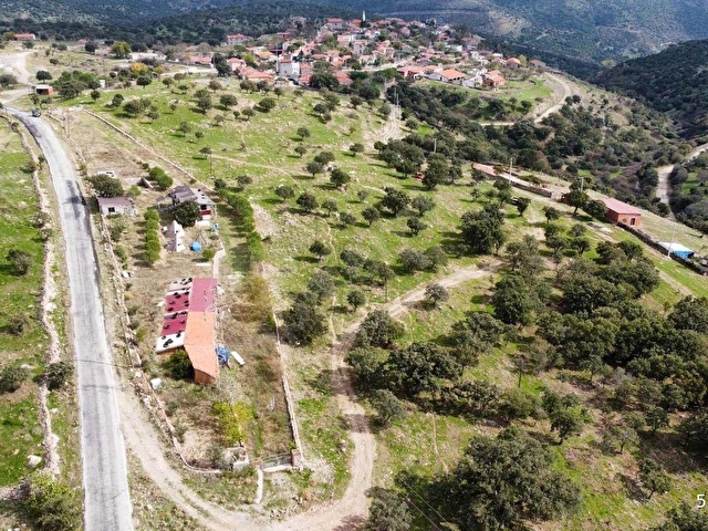 ASSOSTAN YOL KENARI YAPI KAYITLI KISMİ ARSA EVİ OLAN ARAZİ - Görsel 30