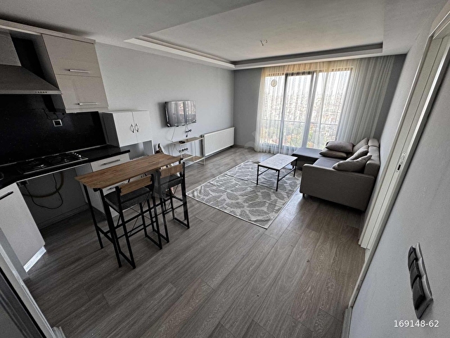 KARADOLAP SİTE HAVUZ+HAMAM+7/24 GÜV+K.OTOPARK EŞYALI 1+1 6.KAT - Görsel 3