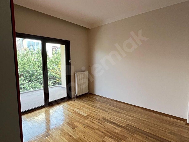 TÜRKKONUT ÇIÇEKKENT SITESI BAKIMLI VILLA - Görsel 17