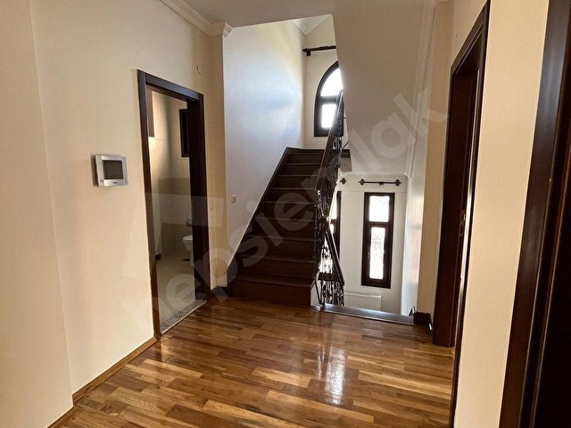 TÜRKKONUT ÇIÇEKKENT SITESI BAKIMLI VILLA - Görsel 13
