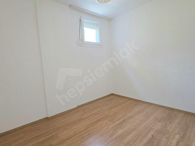 Bodrum Bitezde Havuzlu Sitede Kiralık Manzaralı Dubleks Daire - Görsel 13