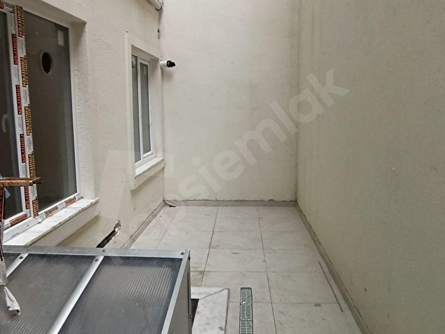 cihangir de yeni binada bahce katı 2+1 - Görsel 13