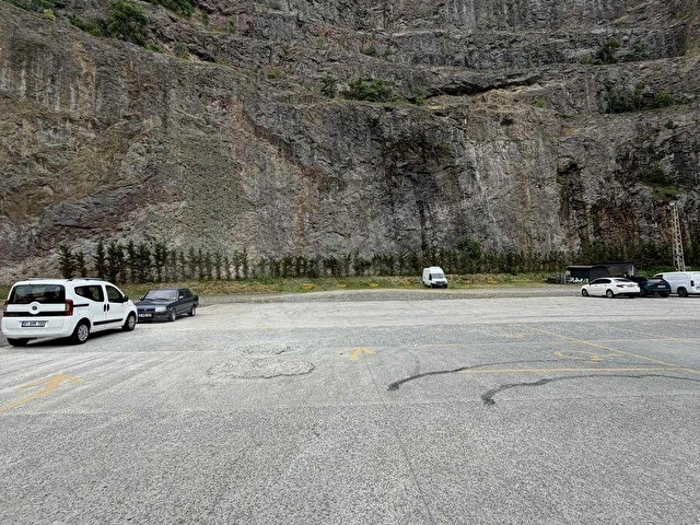 AKYAZIDA KİRALIK 240 m2 DÜKKAN-DEPO - Görsel 19