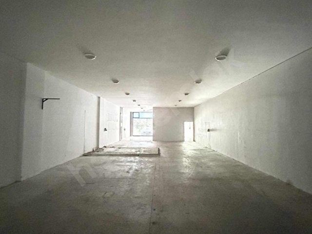 AKYAZIDA KİRALIK 240 m2 DÜKKAN-DEPO - Görsel 10