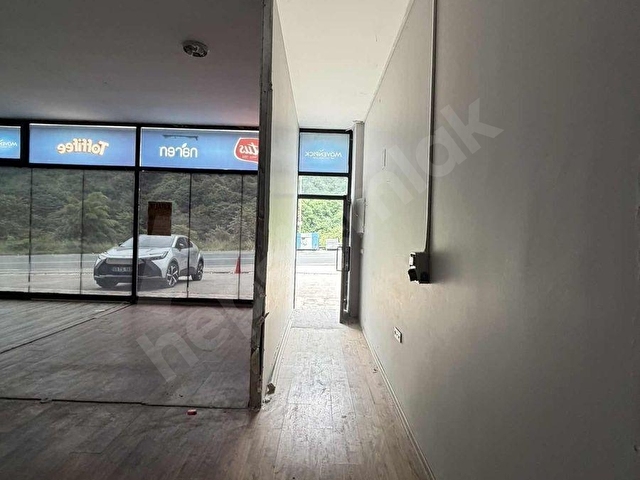 AKYAZIDA KİRALIK 240 m2 DÜKKAN-DEPO - Görsel 13