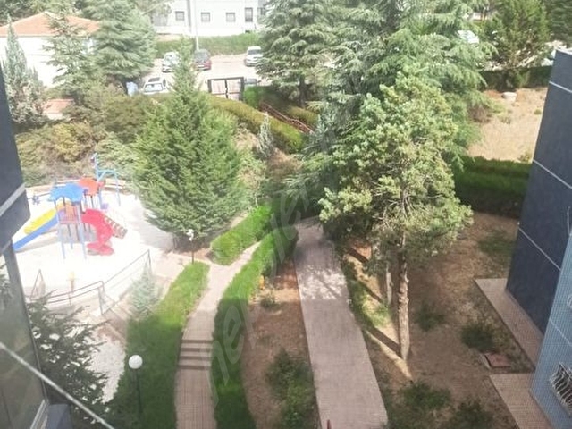Sahibinden Eşyalı Eryaman 4. Etap yüksel sitesinde 3+1 daire cam balkonlu - Görsel 15