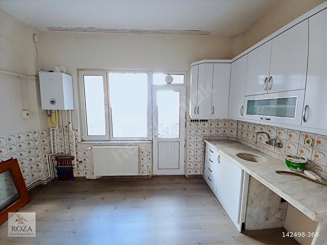 Piri Mehmet Davraz Hastanesi Yanı Kiralık 3+1 Daire - Görsel 5