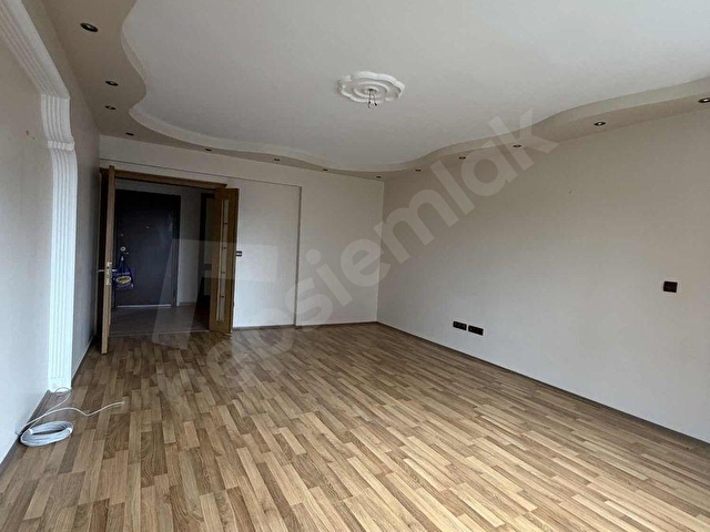 GÜLPEMBE SİTESİ AZ KATLI BLOKTA 2009 YAPIMI GENİŞ FERAH DAİRE - Görsel 11