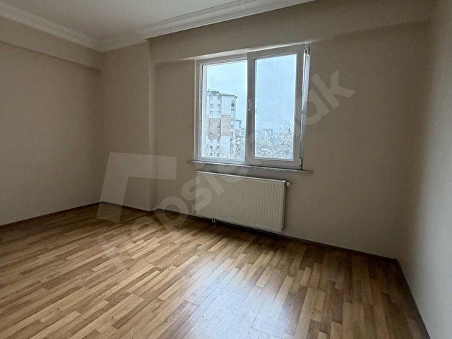 GÜLPEMBE SİTESİ AZ KATLI BLOKTA 2009 YAPIMI GENİŞ FERAH DAİRE - Görsel 17