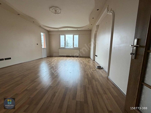 GÜLPEMBE SİTESİ AZ KATLI BLOKTA 2009 YAPIMI GENİŞ FERAH DAİRE - Görsel 9