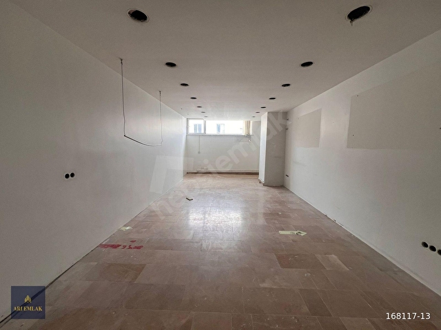 Yenibosnada 850m2 Komple Kat İş Yeri / Atölye / Depo - Görsel 4