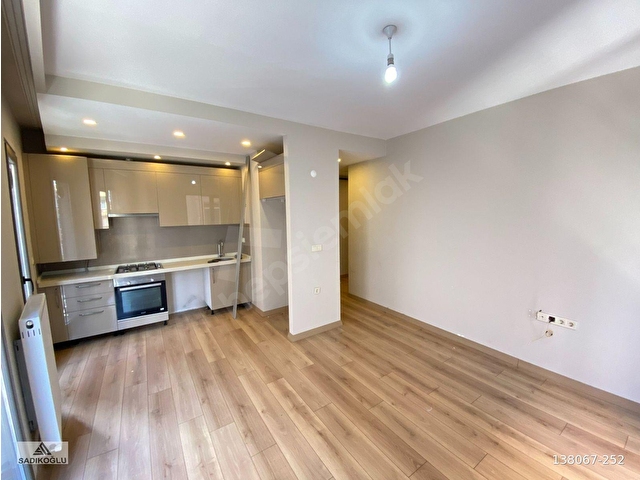 4. LEVENT METROYA YÜRÜME MESAFESİNDE SATILIK İSKANLI 1+1 DAİRE - Görsel 5