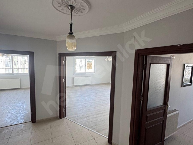 MUSTAFA KEMAL MAHALLESİNDE 3+1 BAKIMLI DAİRE - Görsel 24