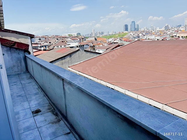 Esenyurt Battalgazide Kiralık 2+1 Çatı Katı Daire