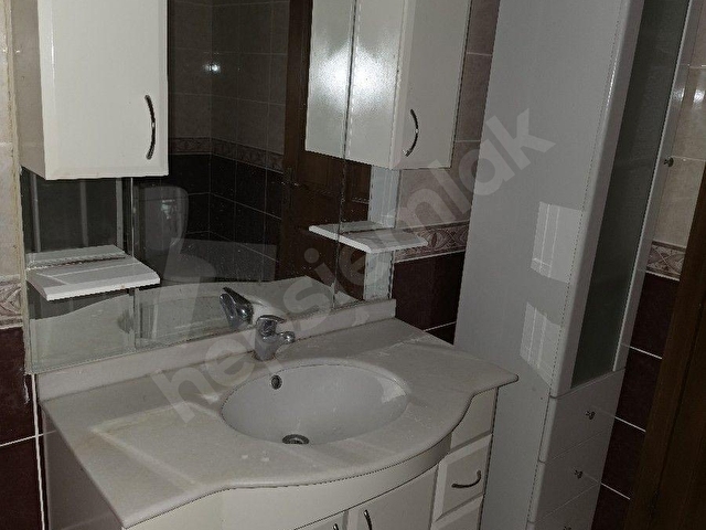 ÇUKURAMBAR ÖĞRETMENLER CADDESİNE YAKIN MESAFE DE 4+1 - Görsel 15