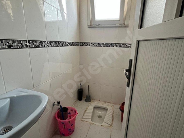 ESENYURT YUNUSEMRE  MAHALLESİNDE KİRALIK 2+1 100 m2 - Görsel 6
