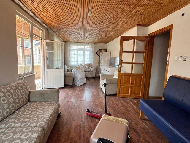 ESENYURT YUNUSEMRE  MAHALLESİNDE KİRALIK 2+1 100 m2 - Görsel 2