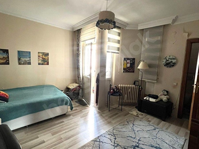 ULUS Situated in Exclusive Compound  Beautiful Luminous Apartment for Rent - Görsel 18
