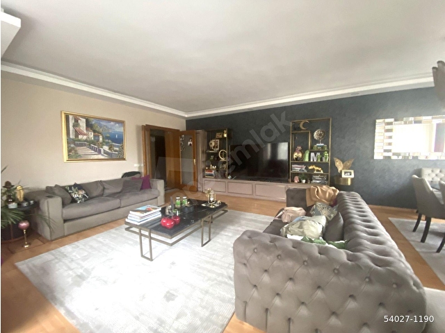 ULUS Situated in Exclusive Compound  Beautiful Luminous Apartment for Rent - Görsel 12