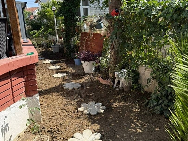 Şarköyde Dubleks İkiz villa , 3 tarafı bahçeli - Görsel 9