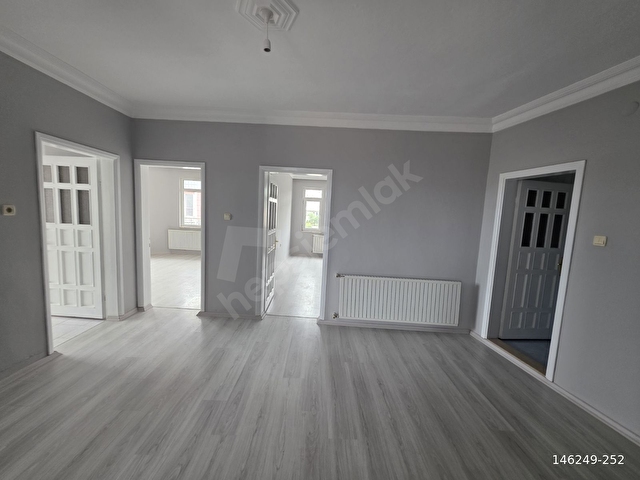 GÖRGEÇ EMLAKTAN ALAÇAMIN TAM KALBİNDE SATILIK 140 M2 DAİRE - Görsel 16