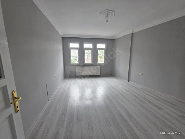 GÖRGEÇ EMLAKTAN ALAÇAMIN TAM KALBİNDE SATILIK 140 M2 DAİRE - Görsel 8