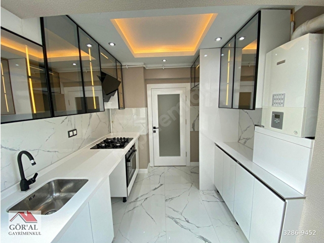 ACİLLL GÖRAL EMLAK 3+1 BOŞ YENİ SIFIR LÜKS YAPILI ORTA KAT PARK MANZARALI GÜNEY BATI CEPHE