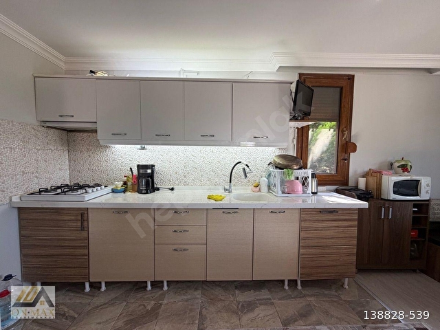 ONMAX BÖREZLİDE SATILIK 4850 M2 TARLA İÇERİSİNDE ÇİFTLİK EVİ BAĞ & BAHÇE - Görsel 16