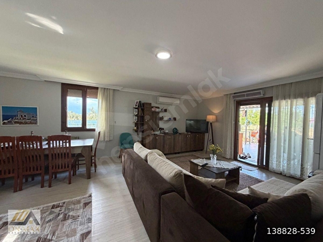 ONMAX BÖREZLİDE SATILIK 4850 M2 TARLA İÇERİSİNDE ÇİFTLİK EVİ BAĞ & BAHÇE - Görsel 18
