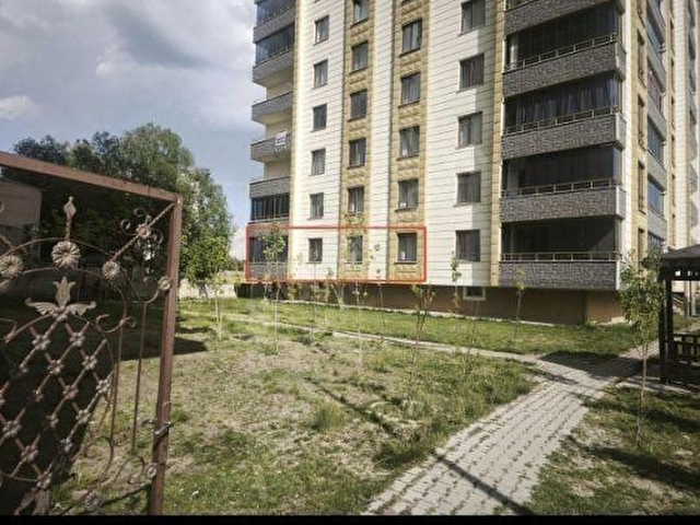 Satılık 4+1 Daire 225m2 full Eşyali Ağrı merkez Fırat mah - Görsel 4