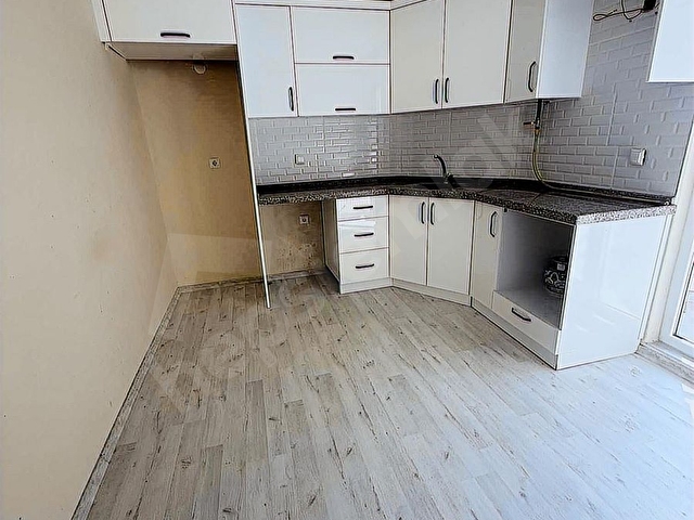 ÇELİK İNŞAAT&EMLAK PLEVNE MAH. 85m2 2+1 ÇİFT CEPHE 3 YAŞINDA - Görsel 6