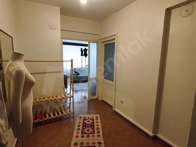 DMRCDEN CEVAHİR AVM YE 100 METRE METROYA 5 DAKİKA GENİŞ 1+1 - Görsel 13