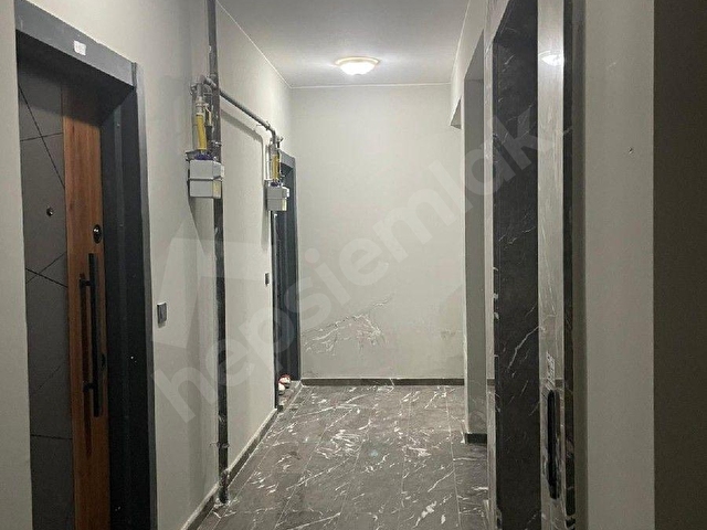 YALOVA BURSA YOLU ÜSTÜ KUDU REZİDANS ÖN CEPHE SIFIR 1+1 HER KATTA SATILIK DAİRELER - Görsel 4