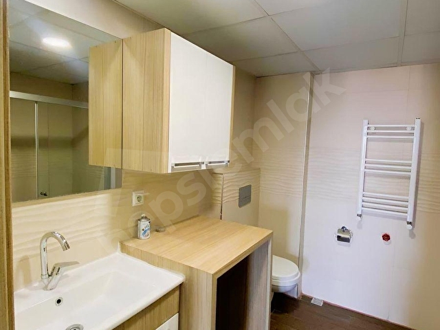 Esentepe Mahallesinde Kapalı Mutfaklı Kiralık 2+1 Daire - Görsel 21