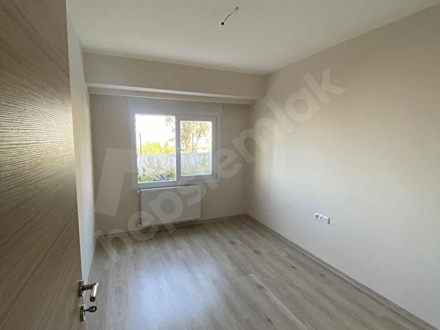 Esentepe Mahallesinde Kapalı Mutfaklı Kiralık 2+1 Daire - Görsel 17