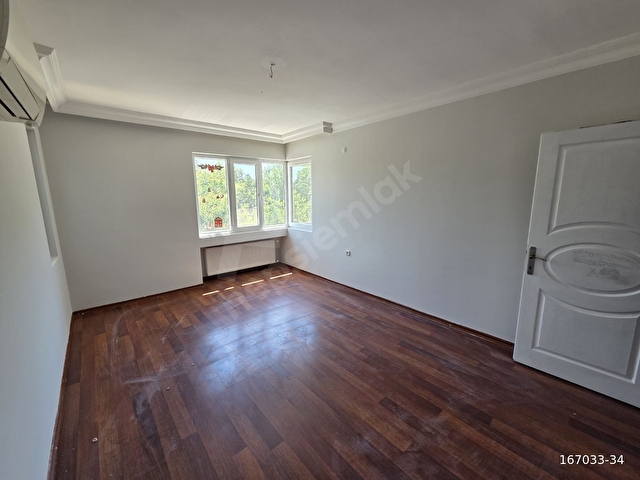 HAVUZLU ELİT SİTE İÇİ D.GAZ EBEVENY BANYOLU CAM BALKON KLİMALI - Görsel 14