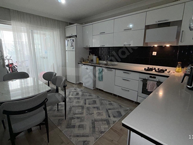 🏡 UĞURLU EMLAK’TAN ŞEHİTLİK MAHALLESİ’NDE SATILIK 4+1 DAİRE 🏡 - Görsel 4