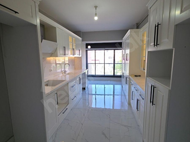 EMLAKNOMİDEN PİRİREİS VADİ KONUTLARINDA 3+1 TADİLATLI SATILIK LÜKS DAİRE - Görsel 10