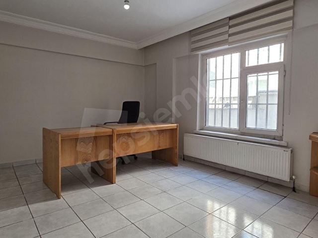 UĞURLU EMLAKTAN İŞ YERİ TAPULU SATILIK OFİS TURAN CAD.ÜZERİNDE - Görsel 26