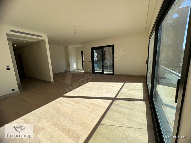 DİAMON DAN KEMERBURGAZ DA MAYA KEMER EVLERİNDE KİRALIK 3+1 BAHÇELİ ARAKAT DAİRE 136 M2