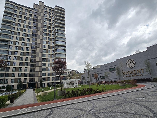 BAŞKENT EMLAK KONUTLARINDA YÜKSEK GİRİŞ 4+1 KİRALIK DAİRE - Görsel 4