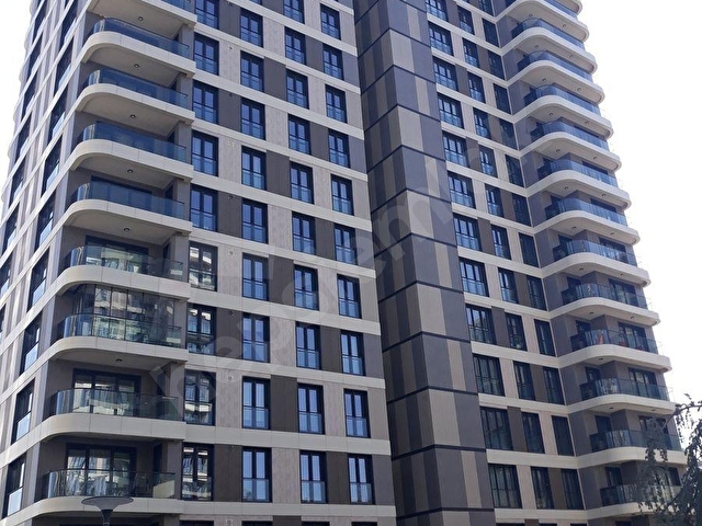 BAŞKENT EMLAK KONUTLARINDA YÜKSEK GİRİŞ 4+1 KİRALIK DAİRE