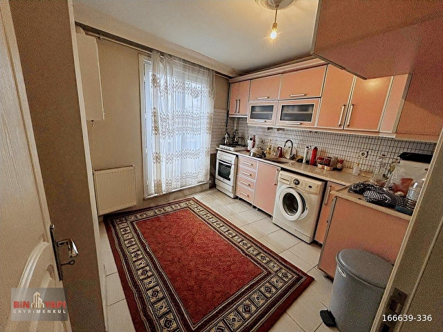 BİN YAPIDAN SATILIK 1+1 BALKONLU BÜYÜK YÜKSEK GİRİŞ DAİRE
