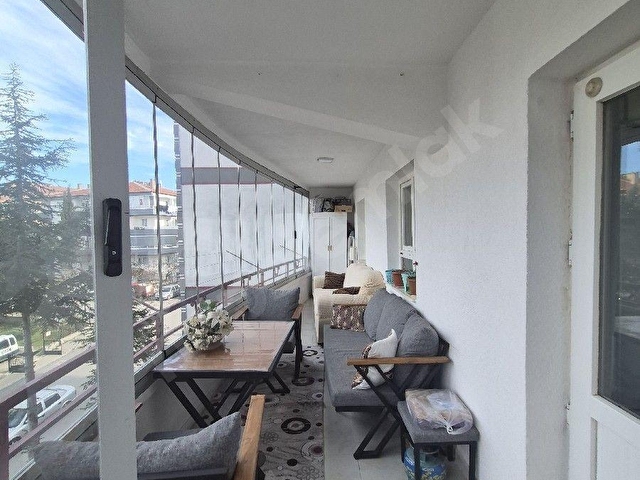 GÜRBÜZ  EMLAKTAN  NEZİH SEMT KAZIM  ORBAY  MAH.DE SATILIK ORTA KAT 3+1KOMBİLİ  FULL YAPILI DAİRE. - Görsel 2