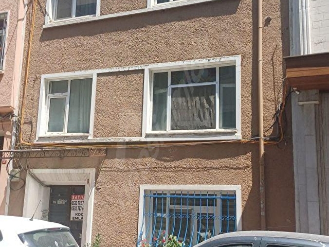 Firuzağa Merkezde 3 Katlı Komple Bina - 15.50 imarlı - Görsel 2